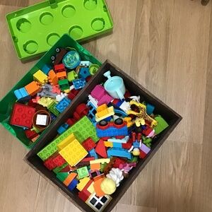LEGO DUPLO lot, animals, ice cream, etc..